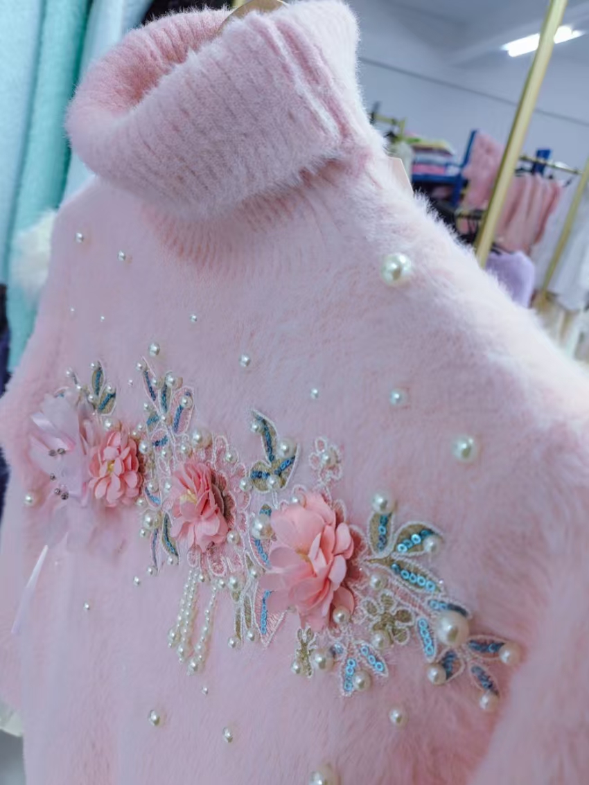 Suéter Rosa Ajustado con Cuell - Winter Clothing Photo reseña y precio